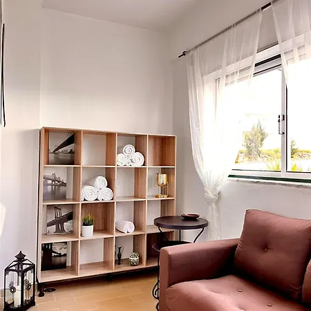Apartment Flat 150 Mt With Garage Portimao